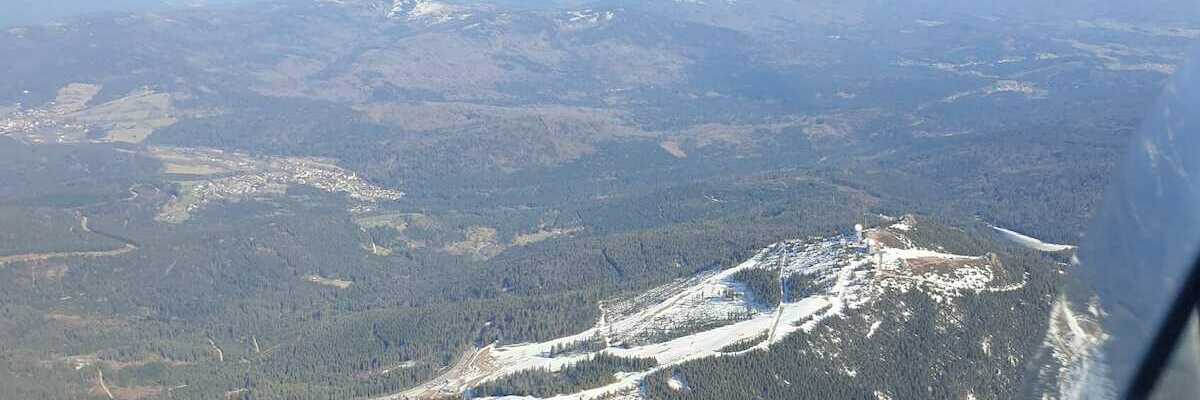 Flugwegposition um 15:04:17: Aufgenommen in der Nähe von Cham, Deutschland in 2065 Meter